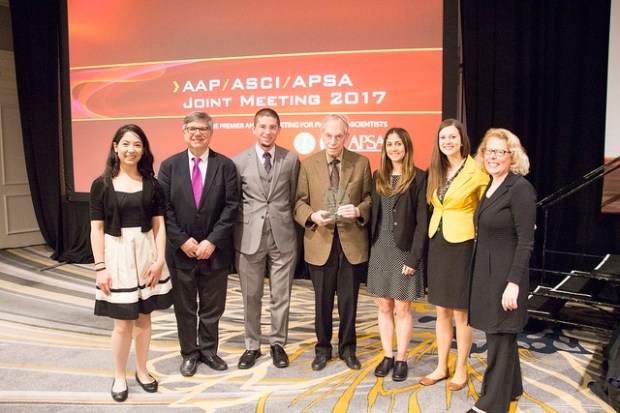 33553616713_69a36e79b0_z